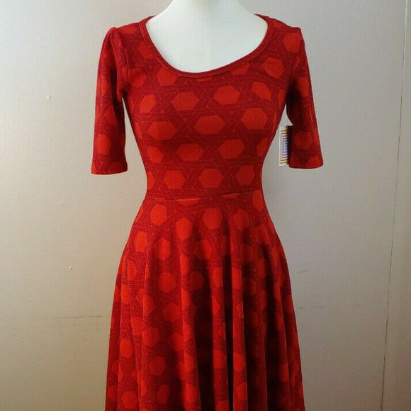 LuLaRoe‎ Fit and Flare Dress Geometric Print Casual Red Dress Size XXS R4 - Picture 1 of 6